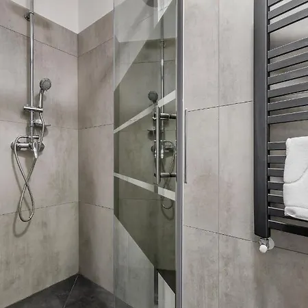 Chopin Park Apartment